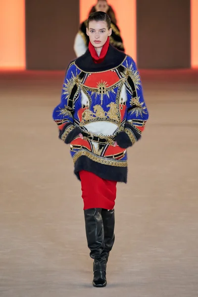 Look 35